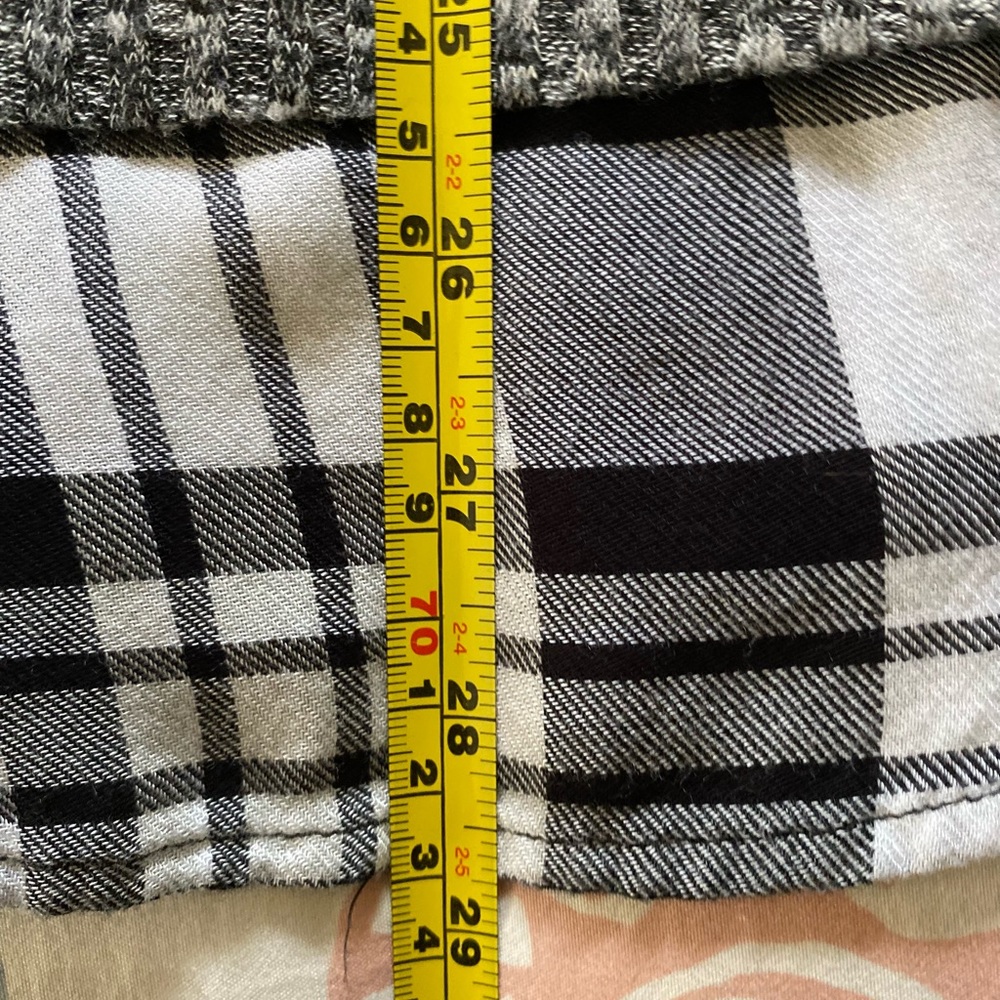 EST 1946 Women’s Shirt, 22/24 - Picture 4 of 6